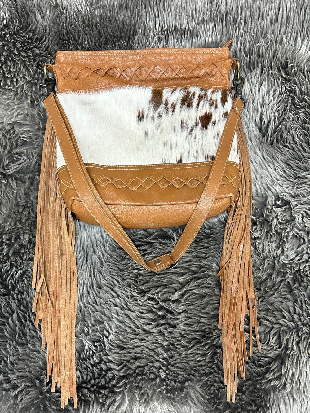 Western ✨ cowhide purse